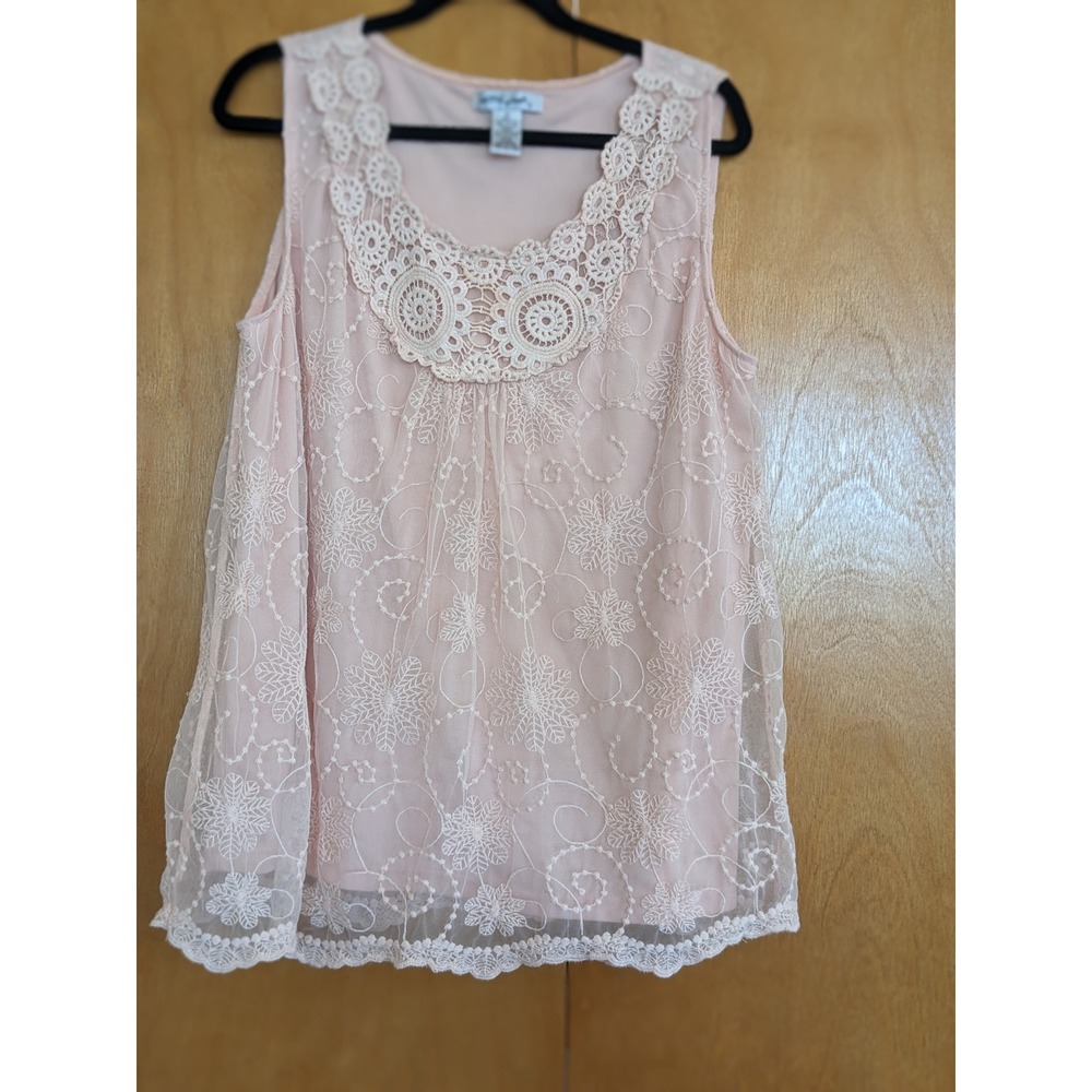 Ultra Pink Women 1X Blush Pink Floral Embroidered Mesh Crochet Lace Tank Blouse